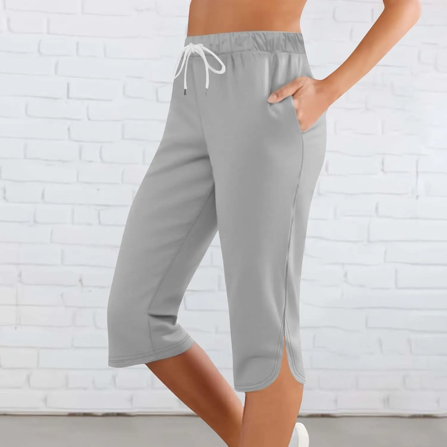 Capri Leggings for Women Knee Length Petite 2025 Summer High Waisted Athletic Workout Yoga Pants with Pockets