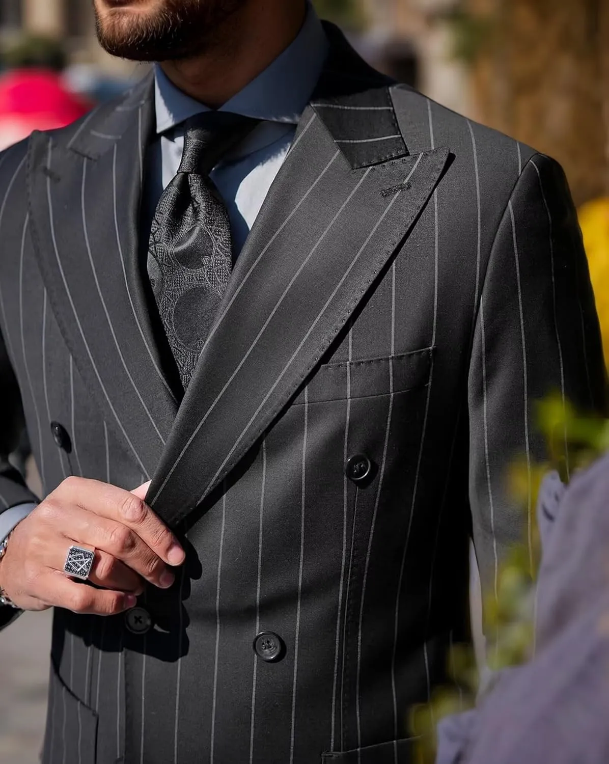 Pinstripe Suits for Men Double Breasted Tuxedo Regular Fit 2 Piece Blazer Pants Peak Lapel Suit Set for Wedding Prom