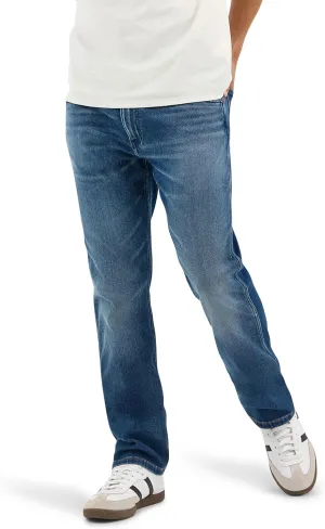 Wrangler Men's Greensboro Regular Straight Jean